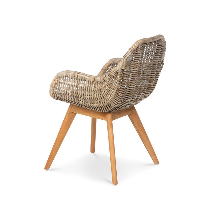 Park Hill Collection Rattan Lounge Chair EFS16006